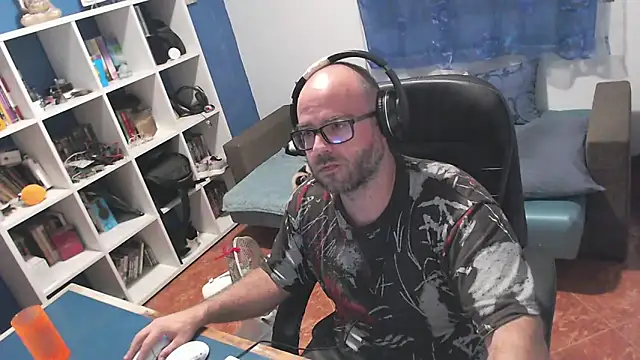 ravingr4d4 online show from 10-21-25, 09:47