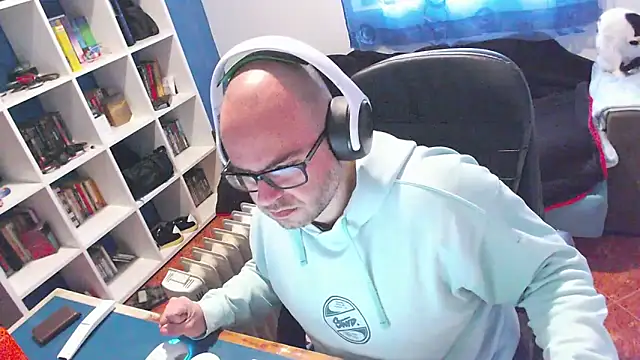 ravingr4d4 online show from 12-22-25, 10:59