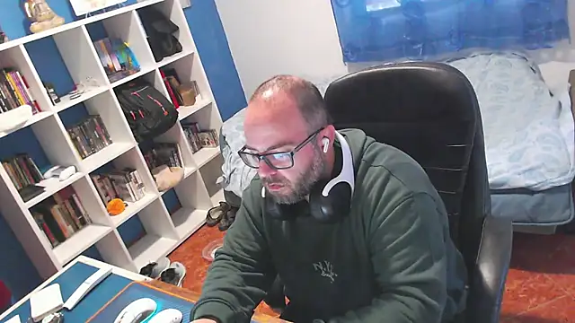 ravingr4d4 online show from 02-17-26, 10:01