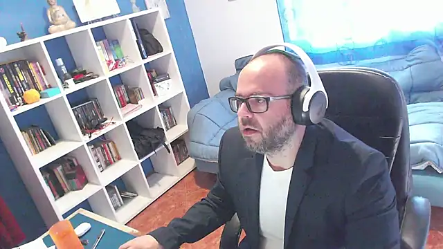 ravingr4d4 online show from 01-06-26, 09:57