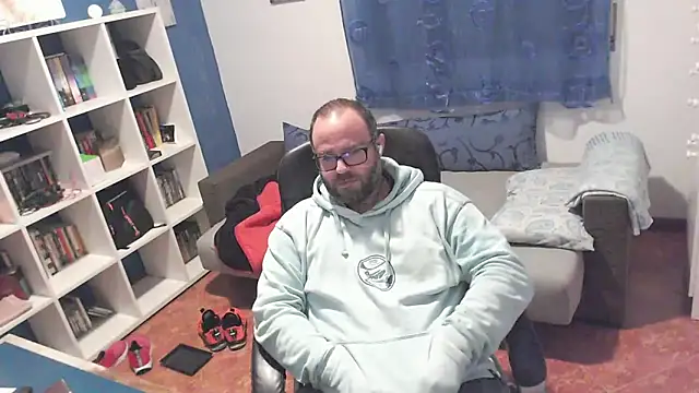 ravingr4d4 online show from 12-04-25, 12:42