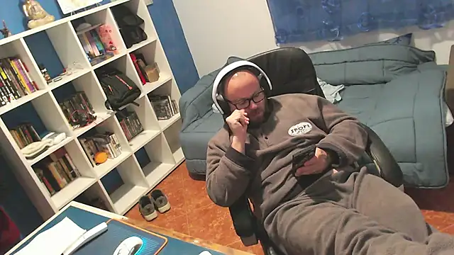 ravingr4d4 online show from 02-24-26, 12:00