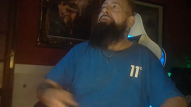 maseurbeardedpig online show from 08-06-26, 05:46