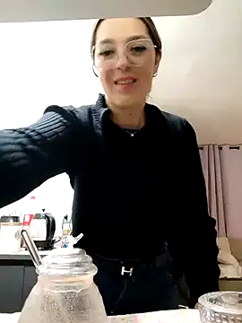 Snapshot of Daniela77771 chatting on 04-10-26, 11:45 Daniela77771 online show from 04-10-26, 11:45