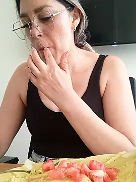 Daniela77771 online show from 01-09-26, 04:36