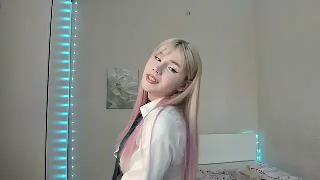 Alisa Black Star online show from 04-23-26, 02:51