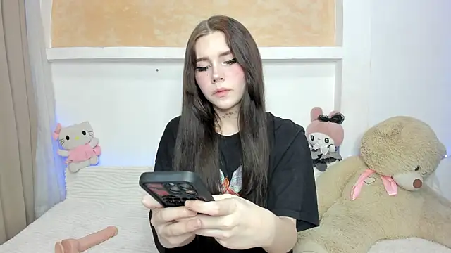 Alisa Black Star online show from 11-22-25, 04:17