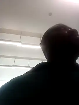 Robzevyrus online show from 10-30-25, 08:23