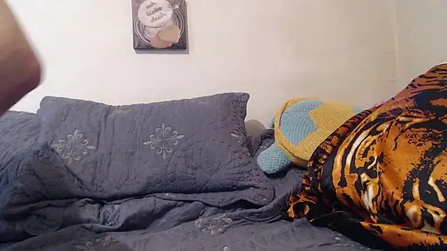 Andra Love online show from 01-21-25, 07:28