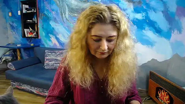 Helen1974 online show from 11-04-25, 05:50