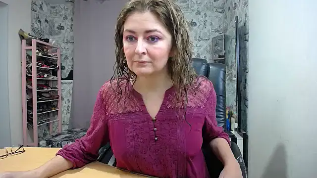 Helen1974 online show from 02-05-26, 04:36