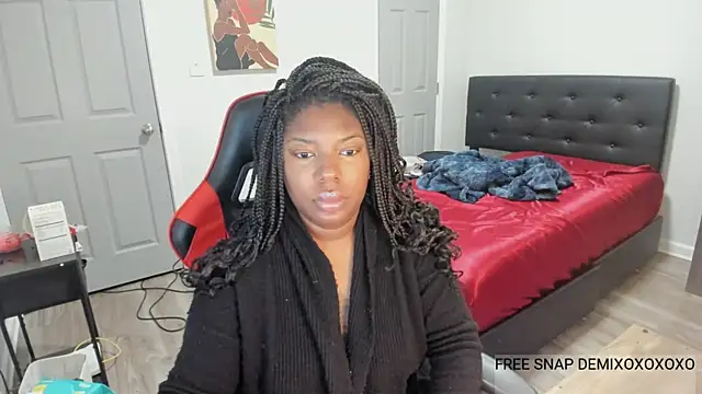 Snapshot of demi_xoxo chatting on 12-18-24, 04:31 demi xoxo online show from 12-18-24, 04:31