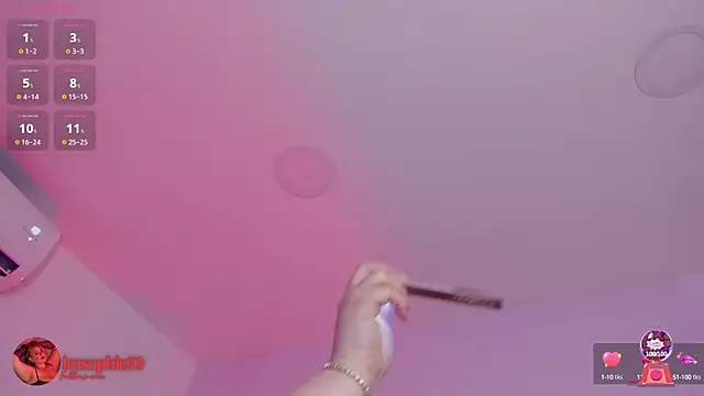 sophiarossee  online show from 09-28-25, 12:45