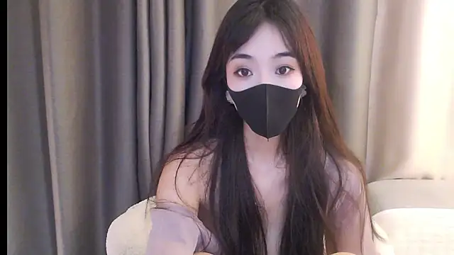 Snapshot of Duludulu_007 chatting on 09-25-25, 06:30 Duludulu 007 online show from 09-25-25, 06:30