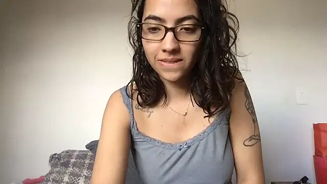 Sophi  a online show from 07-25-26, 06:14