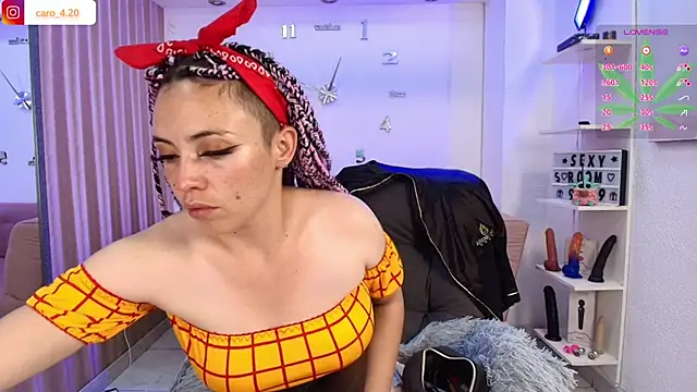 CaroFisher online show from 11-23-25, 12:48