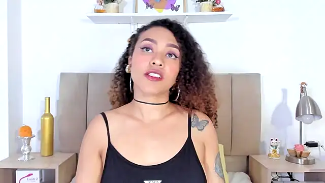 Zoe Gruber online show from 03-08-26, 02:04