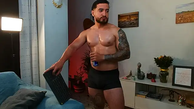 AndrewMartinez online show from 10-04-25, 01:29