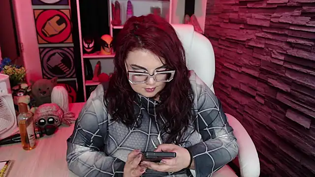 juliette rd online show from 03-21-26, 08:19