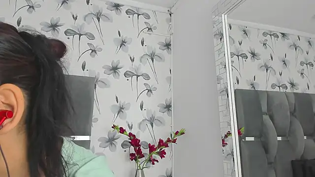 Snapshot of Ehotloveaxxx chatting on 10-07-25, 01:45 Ehotloveaxxx online show from 10-07-25, 01:45