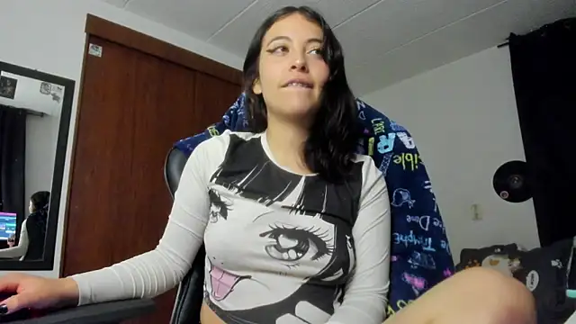 liisaxxx online show from 02-06-26, 07:59