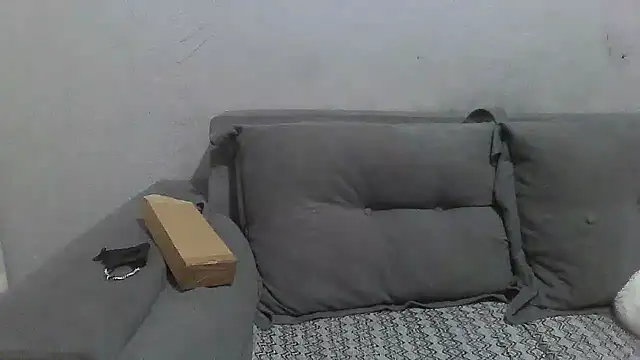 Snapshot of laiscibelle chatting on 01-24-25, 05:21 laiscibelle online show from 01-24-25, 05:21