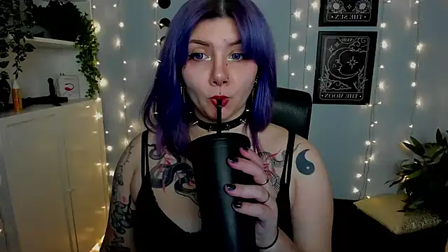 Snapshot of GabbiePerfect chatting on 02-16-26, 09:45 GabbiePerfect online show from 02-16-26, 09:45