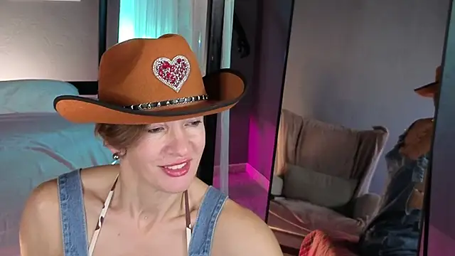 Dorothy Meyer online show from 10-01-25, 04:28