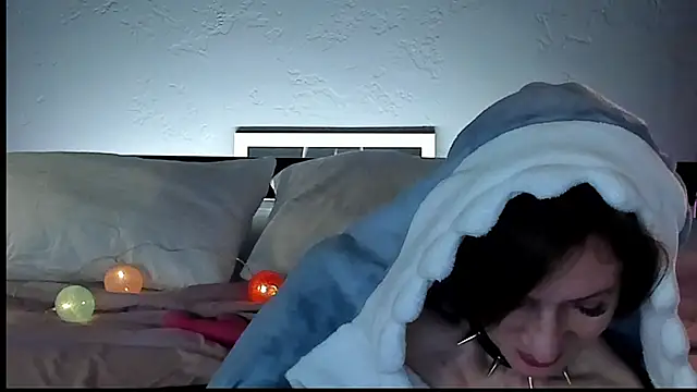 Dorothy Meyer online show from 11-06-25, 05:22