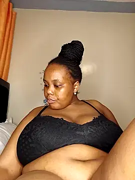 SexyTamarah online show from 10-26-25, 09:10