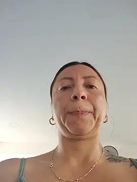 malusexy33 online show from 09-17-25, 02:30