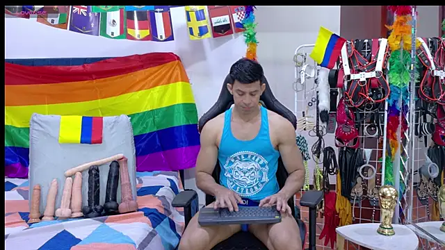 Snapshot of JoseRumbero26 chatting on 06-19-26, 12:33 JoseRumbero26 online show from 06-19-26, 12:33
