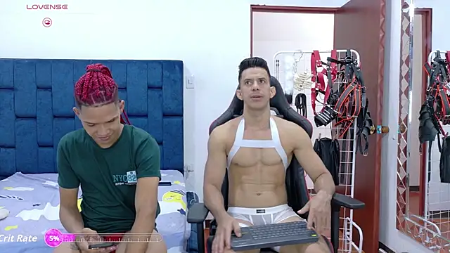 JoseRumbero26 online show from 10-09-25, 01:11