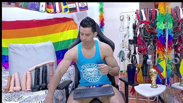 Snapshot of JoseRumbero26 chatting on 06-23-26, 12:25 JoseRumbero26 online show from 06-23-26, 12:25