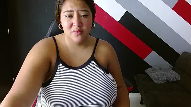 I am yours- online show from 10-20-25, 11:44