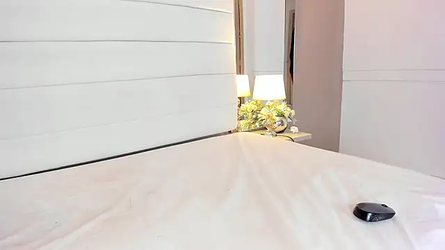 Lilly 2809  online show from 09-11-25, 04:34