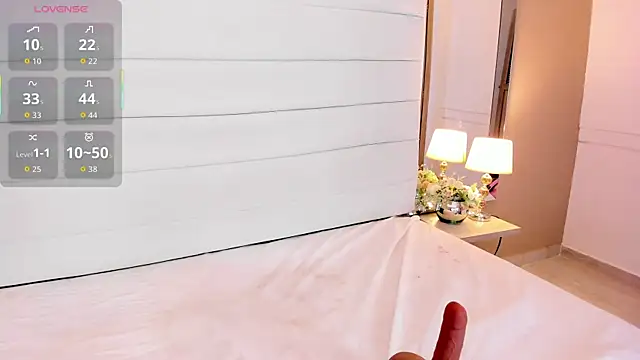 Lilly 2809  online show from 02-26-26, 04:56