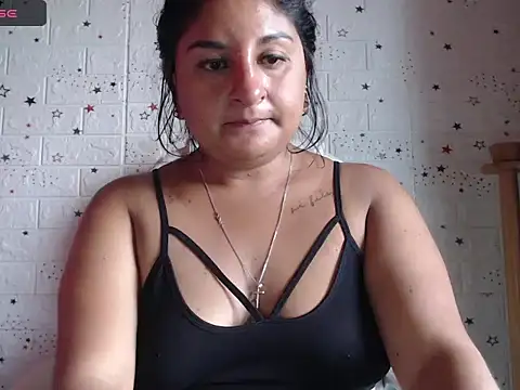 Snapshot of dayanara_kamal chatting on 11-25-25, 06:19 dayanara kamal online show from 11-25-25, 06:19