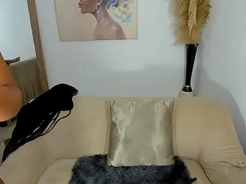 helena copper  online show from 10-01-25, 08:24