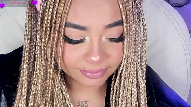 conny  curly online show from 03-18-25, 04:17