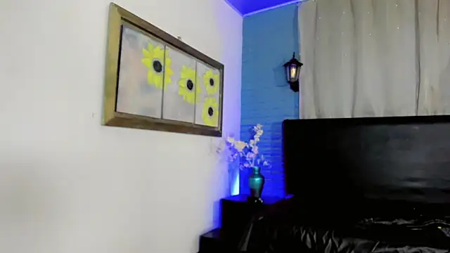  ChanellR  online show from 05-02-26, 11:04