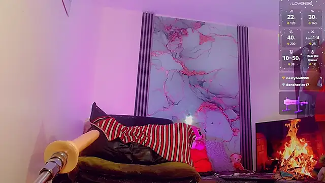  ChanellR  online show from 11-27-25, 07:14