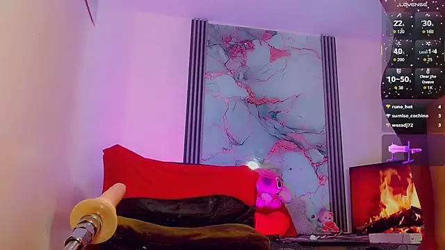  ChanellR  online show from 10-30-25, 07:22