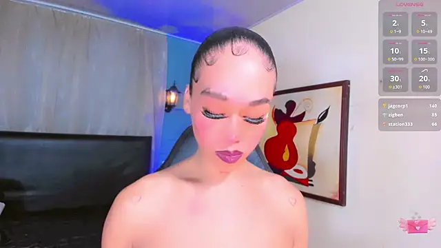  ChanellR  online show from 05-25-26, 12:04