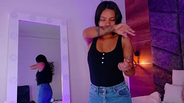 rachellmartinez online show from 09-22-25, 11:49