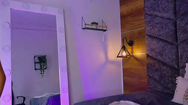 rachellmartinez online show from 10-01-25, 11:47