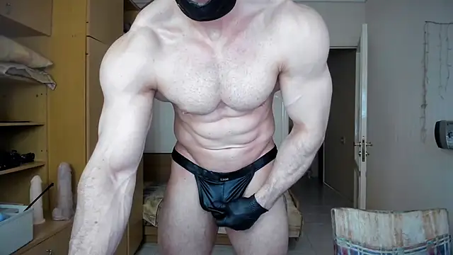 Snapshot of hot_muscle chatting on 07-17-26, 07:05 hot muscle online show from 07-17-26, 07:05