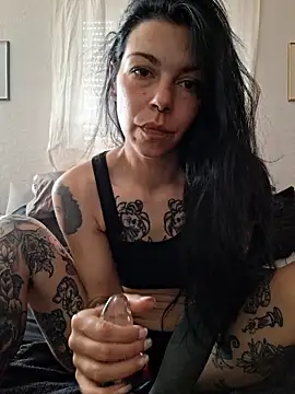 SophiaBlackfoxx online show from 06-12-26, 08:12