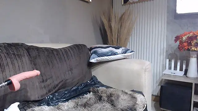 ThickyMinajxx online show from 11-28-25, 02:23