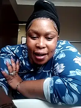 Snapshot of ThickyMinajxx chatting on 10-20-25, 12:17 ThickyMinajxx online show from 10-20-25, 12:17